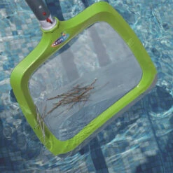 Epuisette De Surface Kerlis Premium XP -Spa Relaxation Promos Magasin 14078 epuisette ambiance min