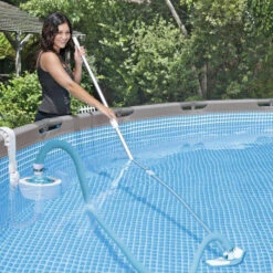 Kit D'entretien Intex Vac+ Pour Piscines Hors Sol 10 Kit D'entretien Intex Vac+ Pour Piscines Hors Sol -Spa Relaxation Promos Magasin 28003 kit d entretien deluxe 2