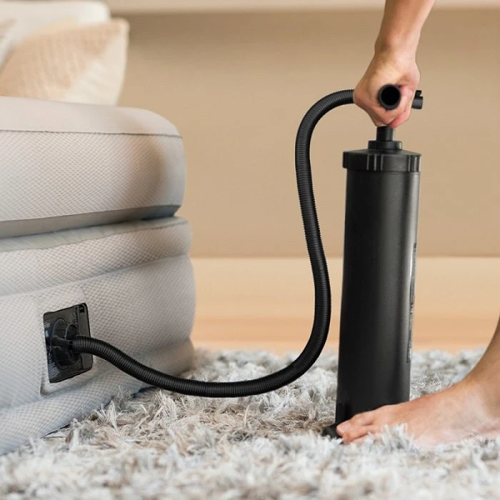 Gonfleur à Main Double Action Intex 3,3L 2 Gonfleur à Main Double Action Intex 3,3L – Image 2