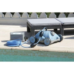 Robot Nettoyeur Fond De Piscine Ubbink Robotclean 2 13 Robot Nettoyeur Fond De Piscine Ubbink Robotclean 2 -Spa Relaxation Promos Magasin 7504638 robot nettoyeur fond piscine ubbink robotclean 2 ambiance 3