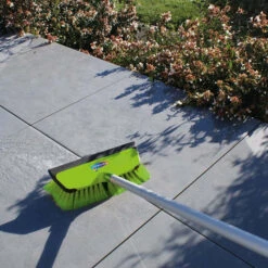 Balai Hydro Jet Xpro Pour Volet Et Couverture De Piscine Kerlis 13 Balai Hydro Jet Xpro Pour Volet Et Couverture De Piscine Kerlis -Spa Relaxation Promos Magasin balai hydro jet xpro volet couverture piscine kerlis 4